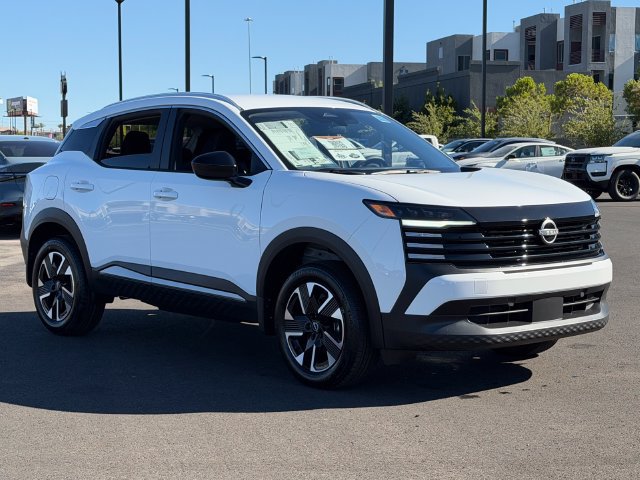 New 2026 Nissan Kicks SV AWD/4WD image 9