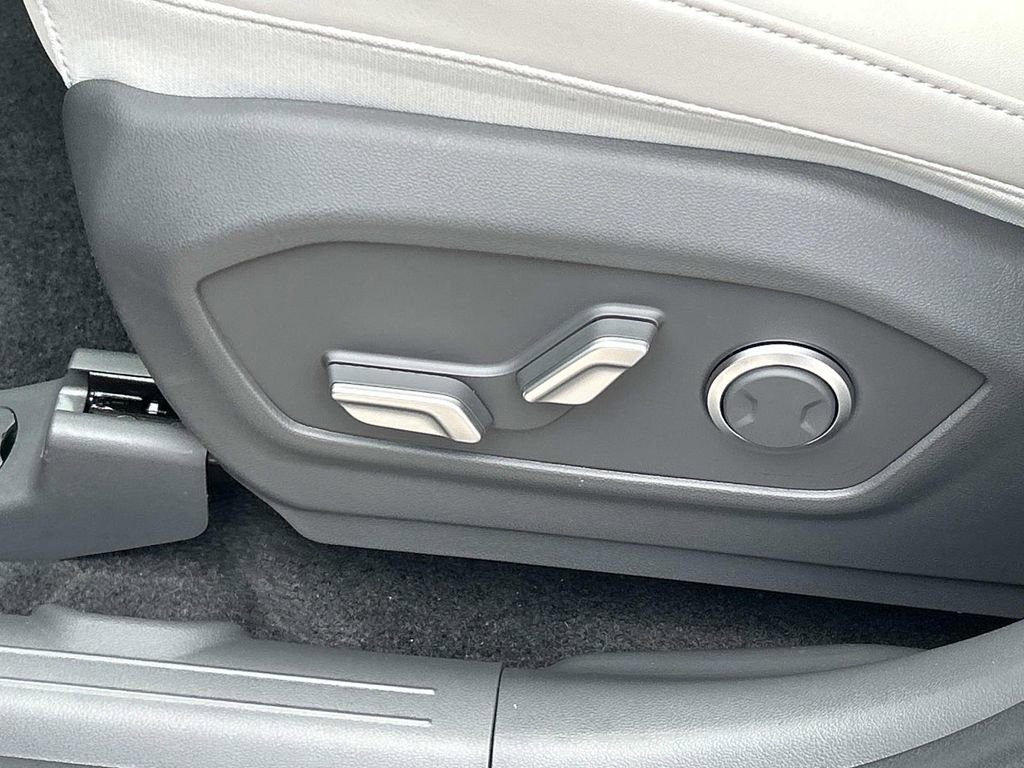 New 2026 Hyundai Santa Fe SEL image 8