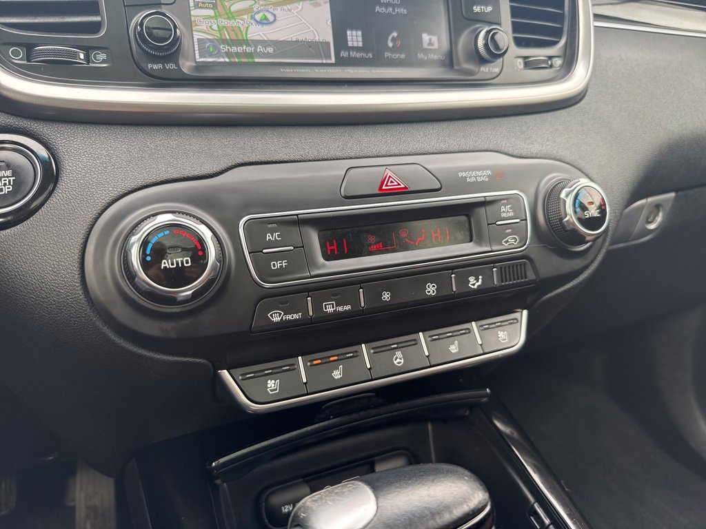 Used 2019 Kia Sorento SX w/ SX Touring Package image 16