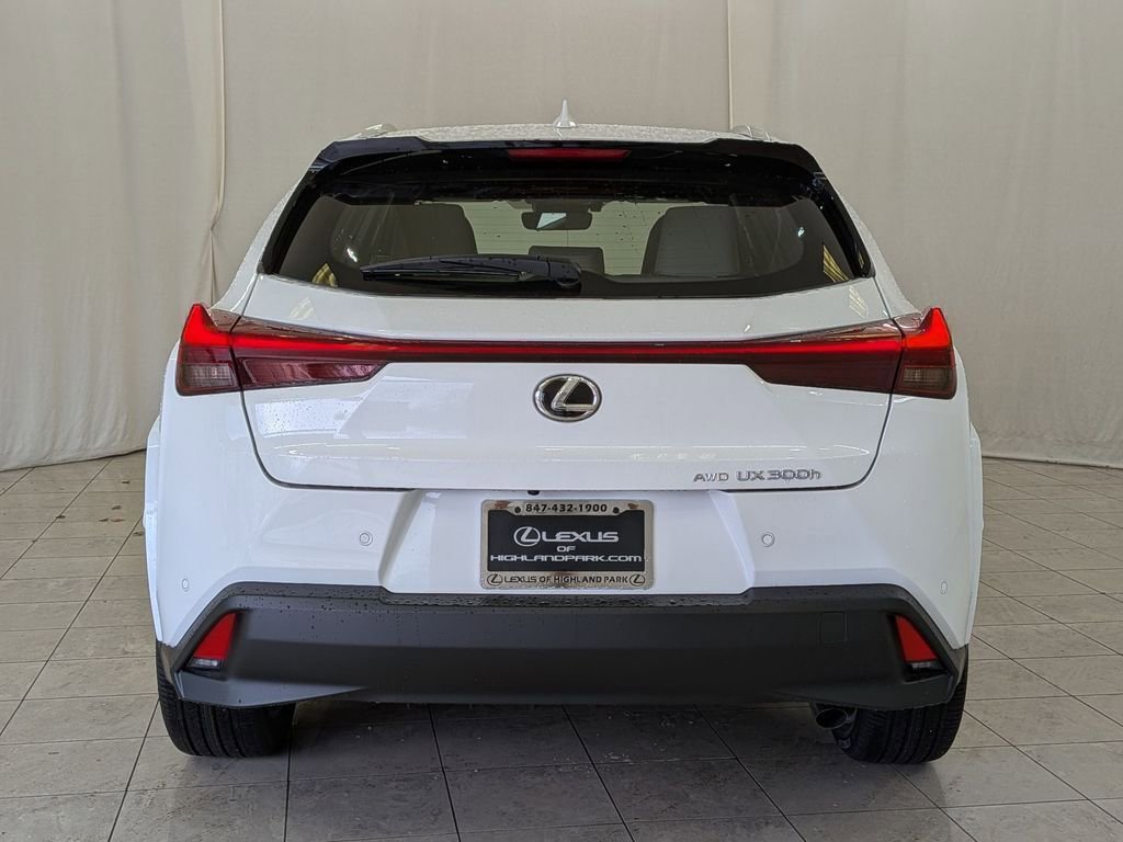 New 2026 Lexus UX 300h AWD image 10