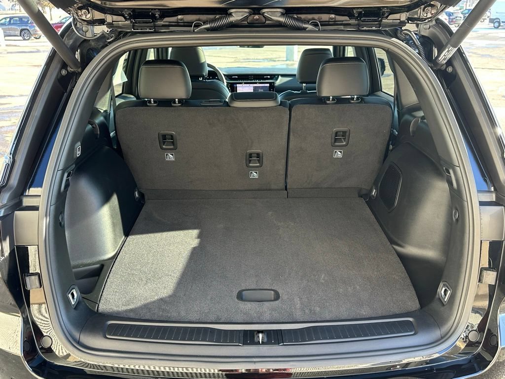 New 2026 Jeep Grand Cherokee Limited AWD/4WD image 16