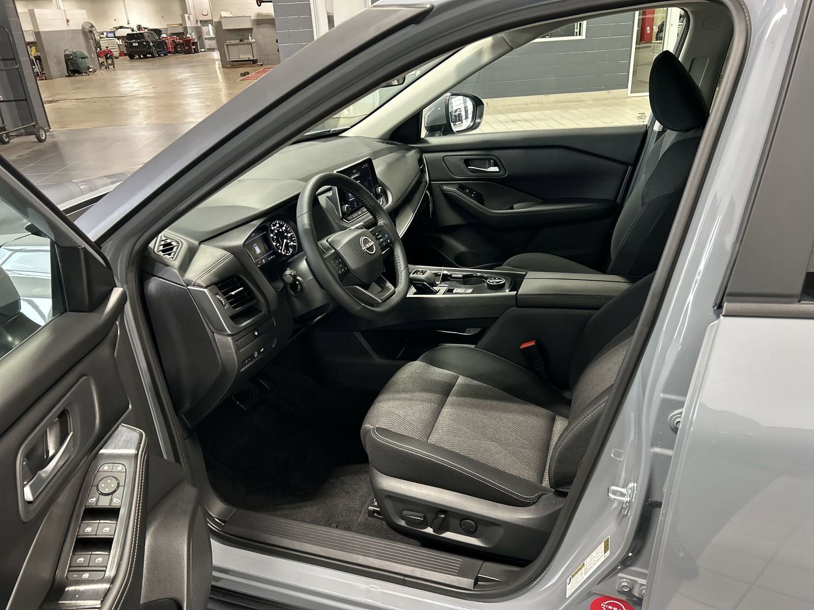 Certified 2026 Nissan Rogue SV w/ Cold Weather Package AWD/4WD image 13