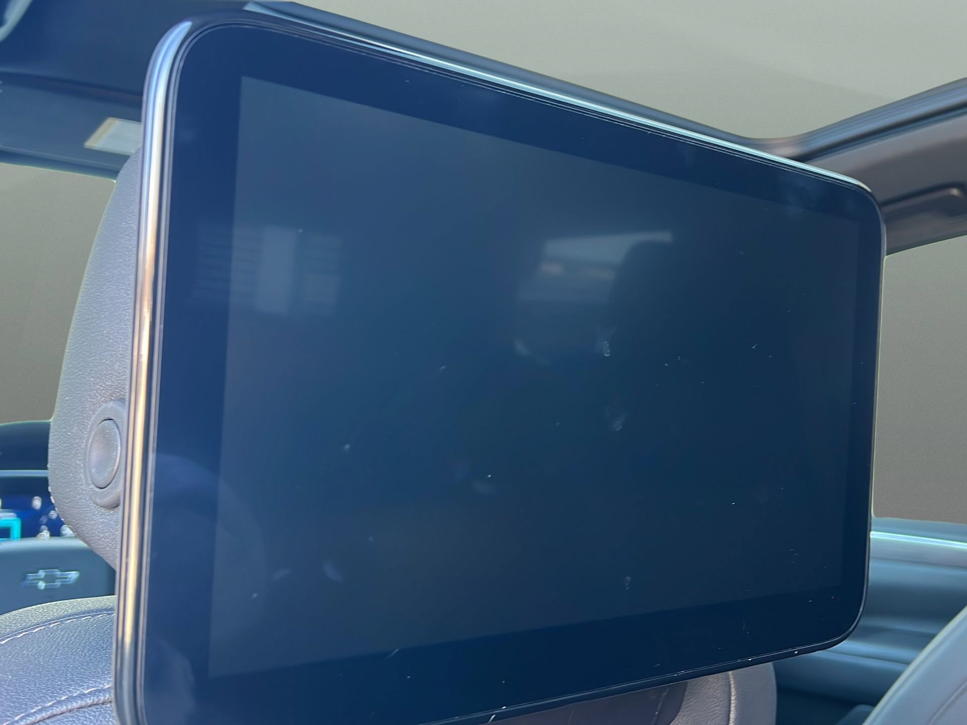 Used 2023 Chevrolet Tahoe Z71 w/ Luxury Package image 16