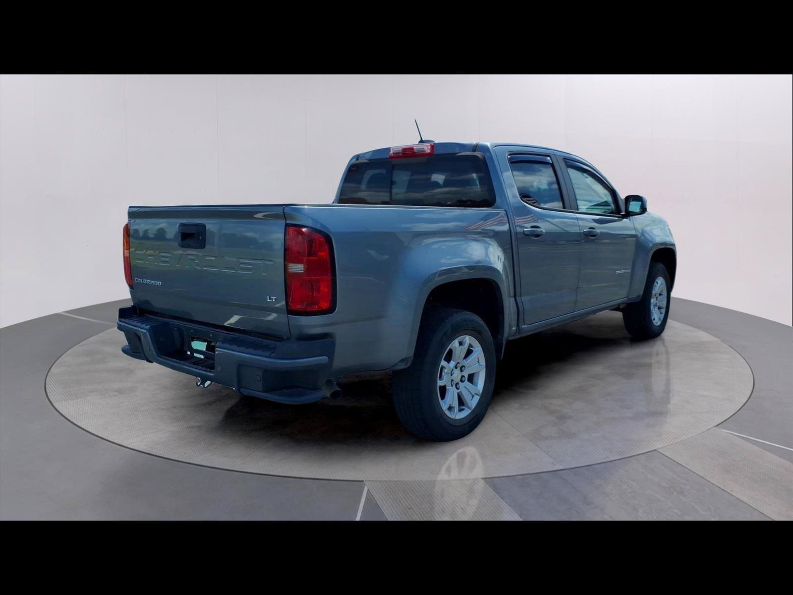 Used 2021 Chevrolet Colorado LT w/ Safety Package RWD image 5