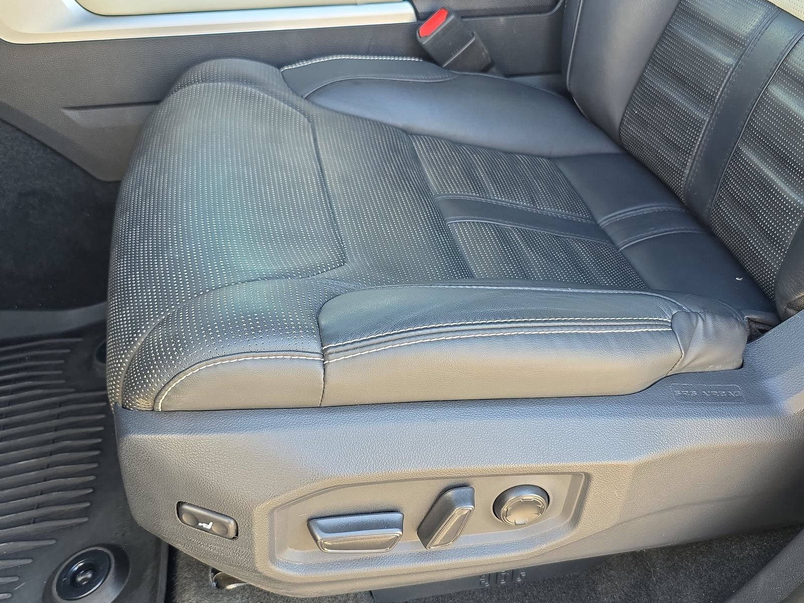 Used 2023 Toyota Tundra Capstone AWD/4WD image 26