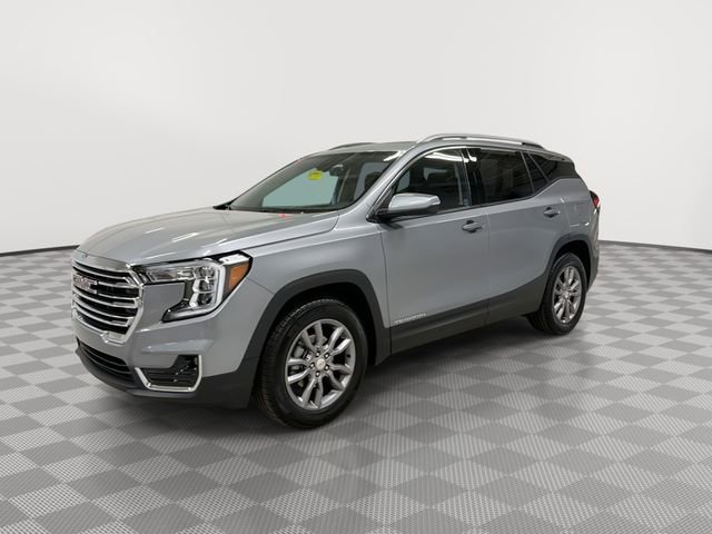 Certified 2024 GMC Terrain SLT w/ Infotainment Package II image 6