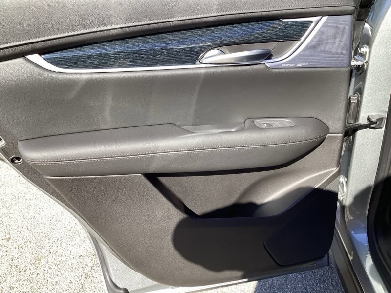New 2025 Cadillac XT5 Premium Luxury FWD image 11