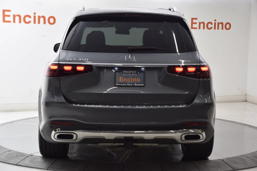 Used 2026 Mercedes-Benz GLS 450 4MATIC image 5