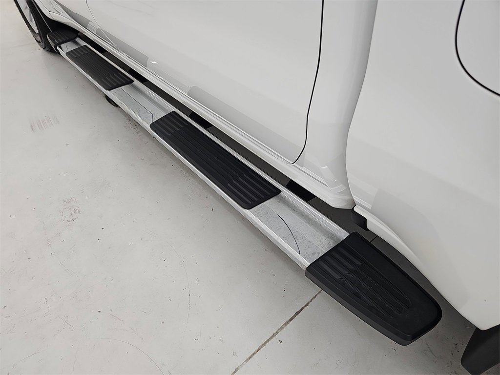 Used 2021 Chevrolet Silverado 1500 LT image 48