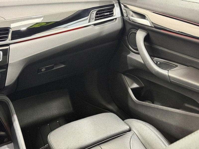 Used 2018 BMW X1 sDrive28i image 13