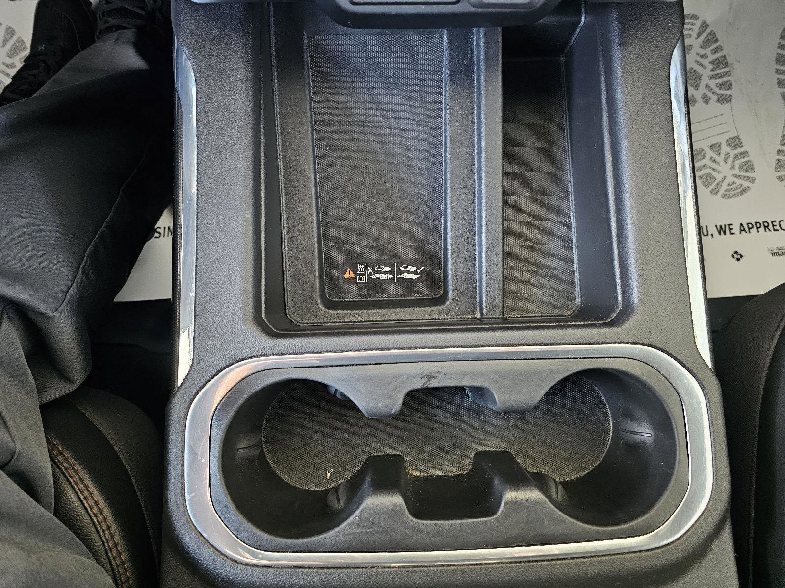 Used 2020 GMC Sierra 1500 AT4 w/ AT4 Premium Package AWD/4WD image 25