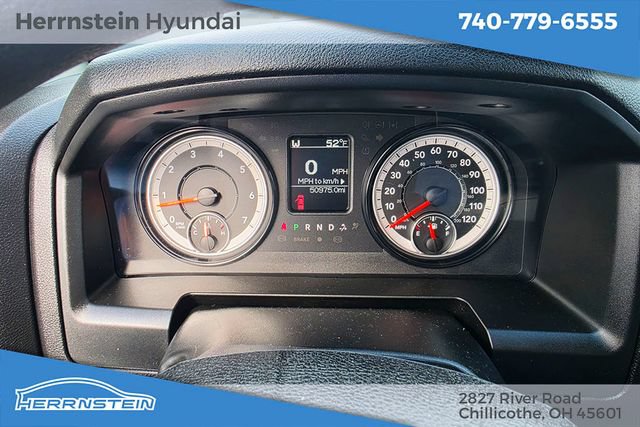 Used 2024 RAM 1500 Classic SLT AWD/4WD image 10