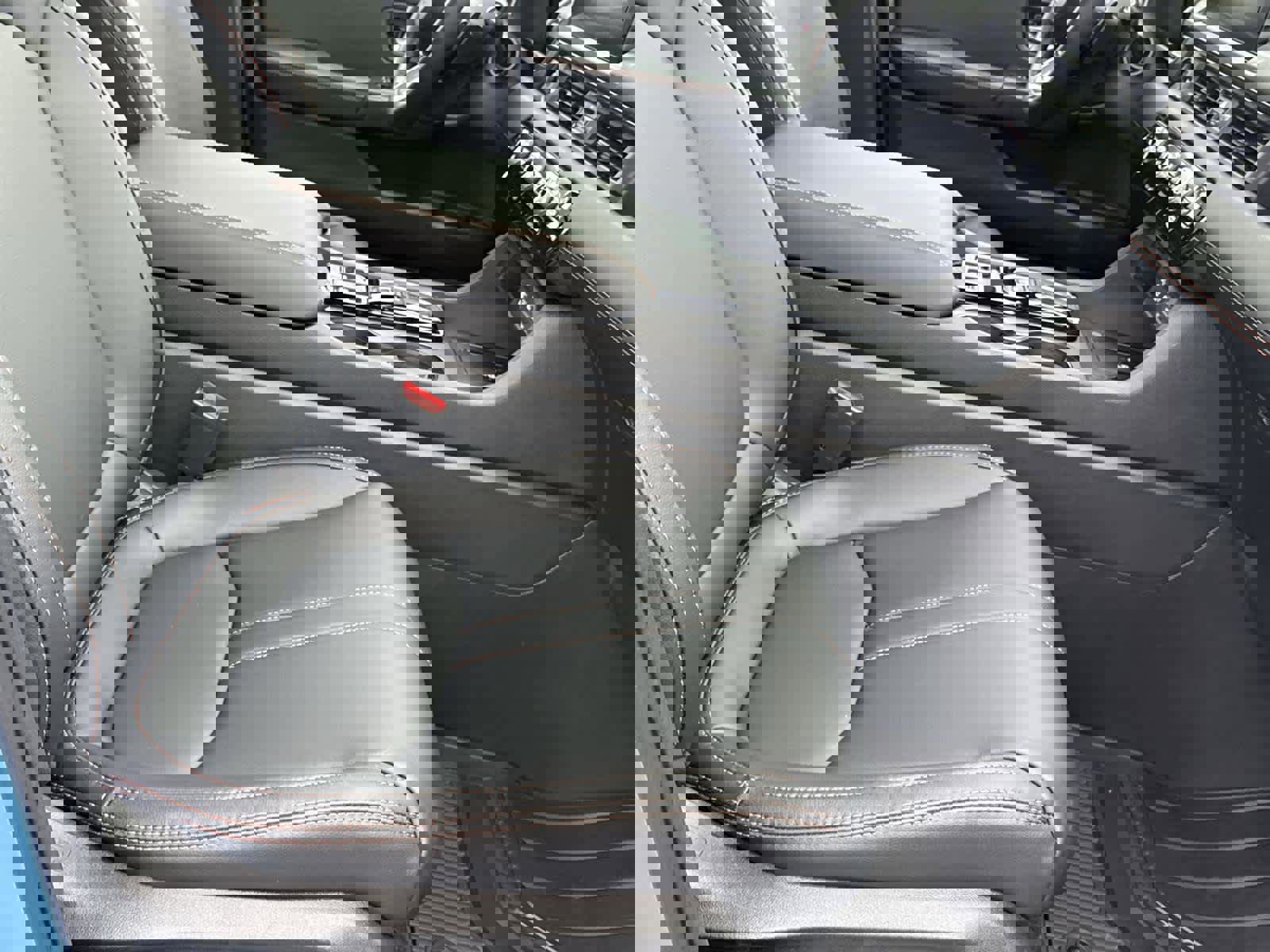 Used 2025 Honda Pilot TrailSport image 17