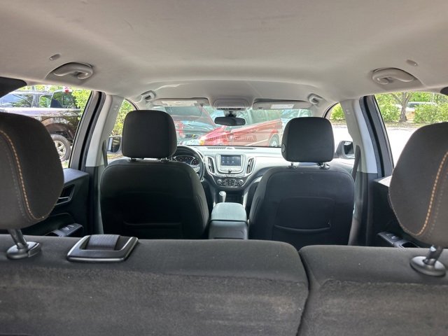 Used 2021 Chevrolet Equinox LT w/ Driver Convenience Package image 16