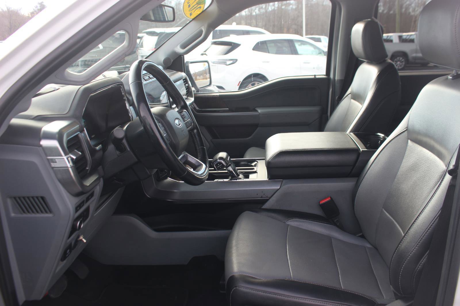 Used 2023 Ford F150 Lariat image 17