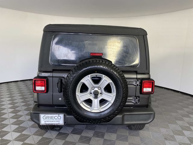 Used 2018 Jeep Wrangler Sport AWD/4WD image 7