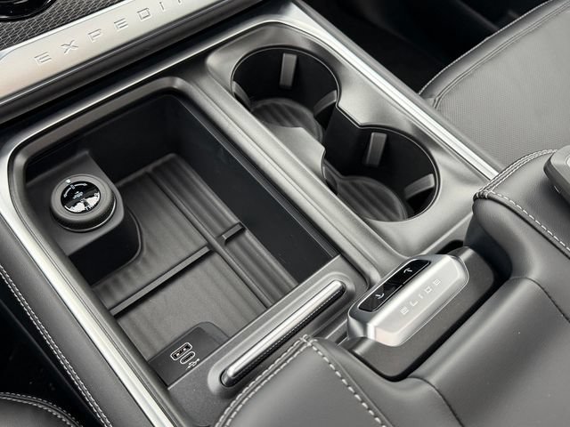 New 2026 Ford Expedition Max Platinum w/ Stealth Appearance Package AWD/4WD image 29