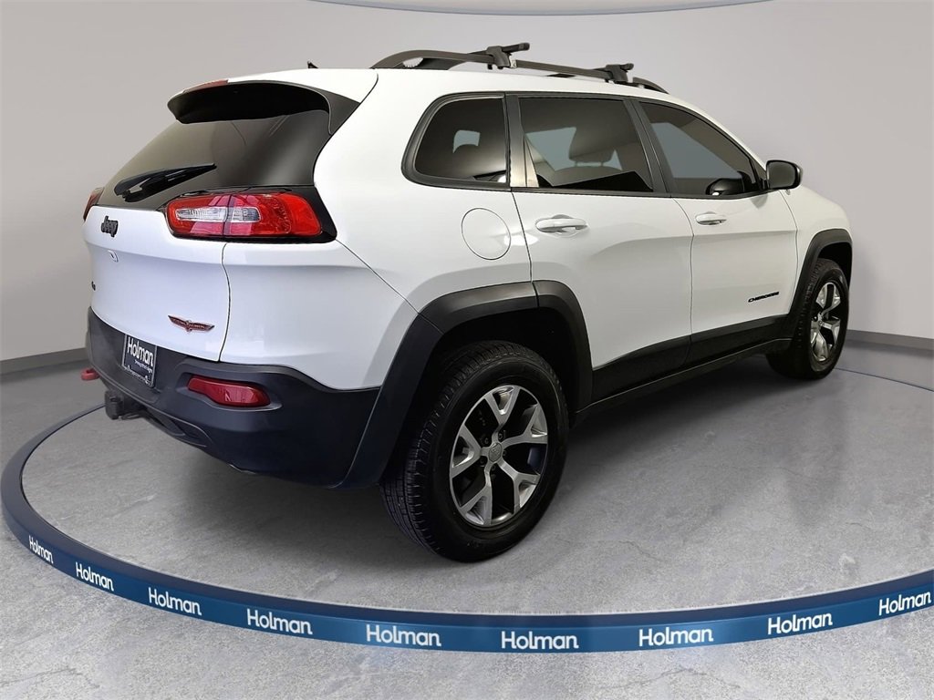 Used 2015 Jeep Cherokee Trailhawk w/ Cold Weather Group image 4