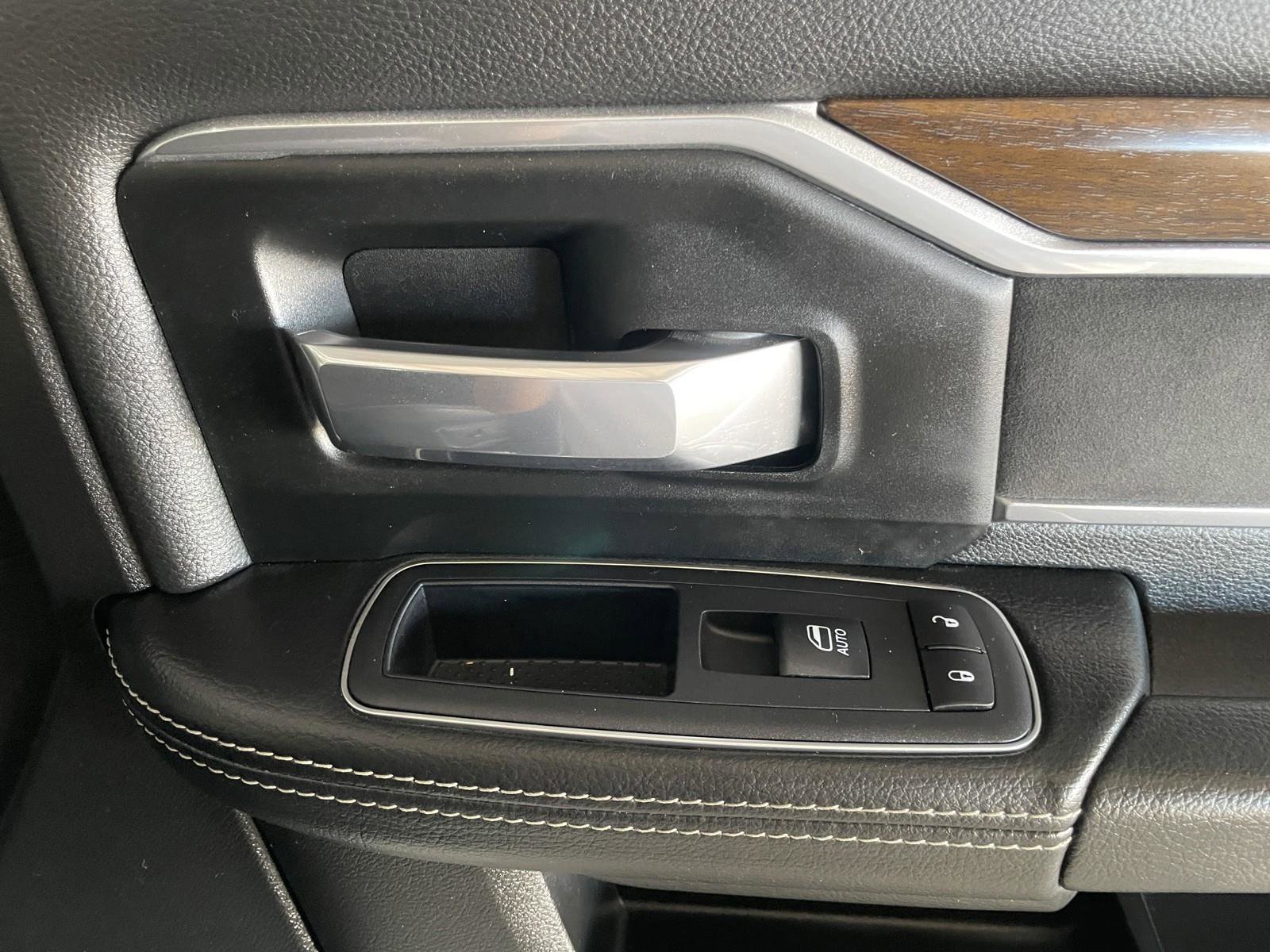 Used 2024 RAM 2500 Laramie image 38