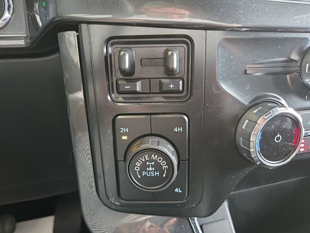Used 2022 Ford F150 XLT w/ Equipment Group 302A High image 18
