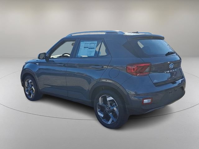 New 2026 Hyundai Venue SEL FWD image 5
