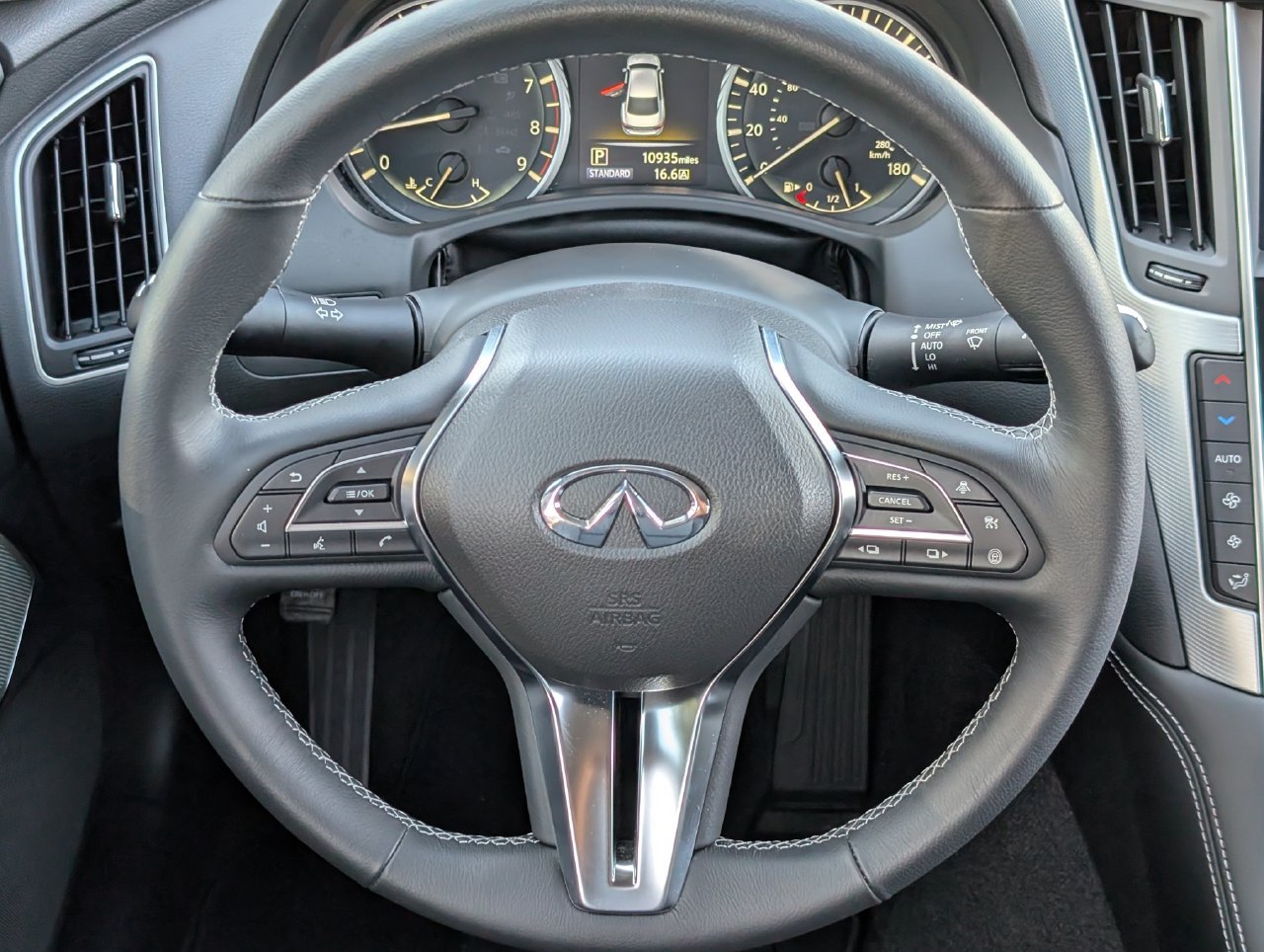 Used 2024 INFINITI Q50 Luxe w/ Cargo Package RWD image 11