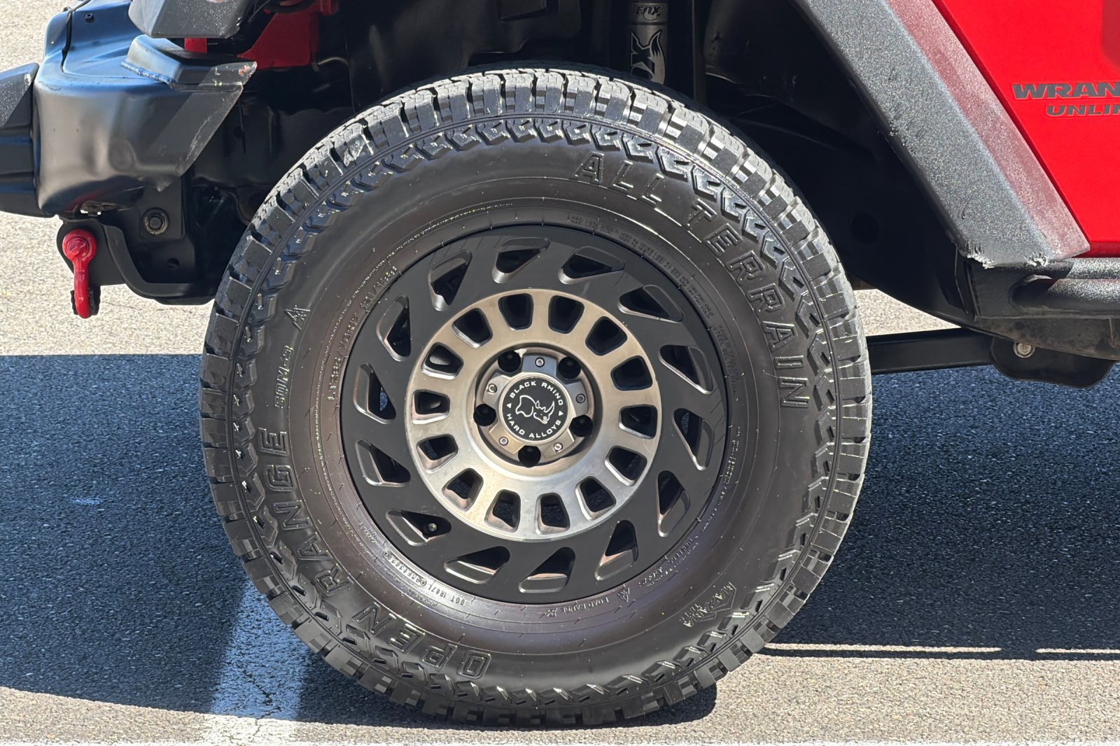 Used 2013 Jeep Wrangler Unlimited Sahara w/ Connectivity Group image 23