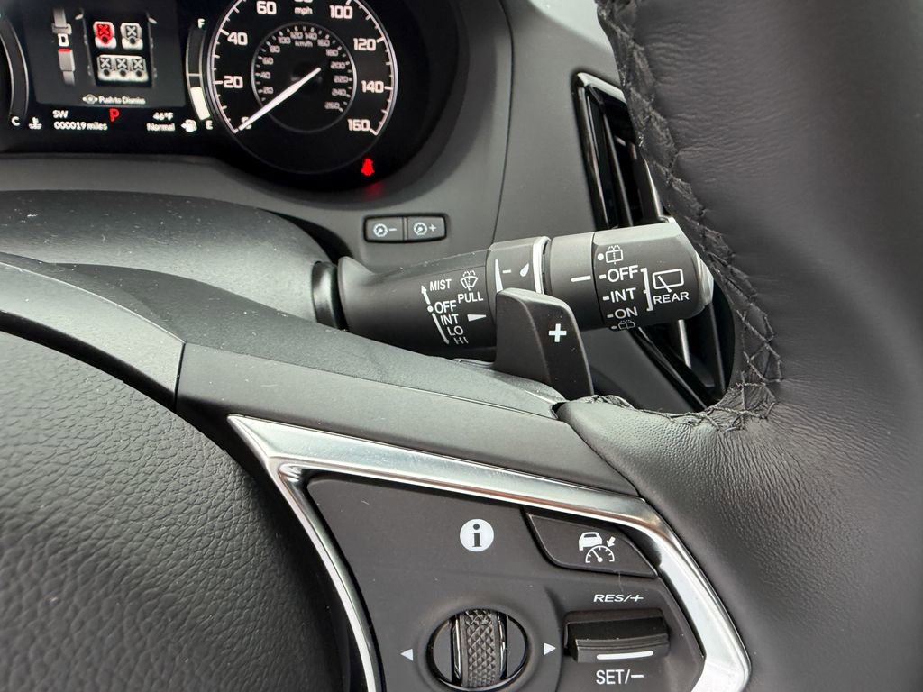 New 2026 Acura RDX SH-AWD image 17