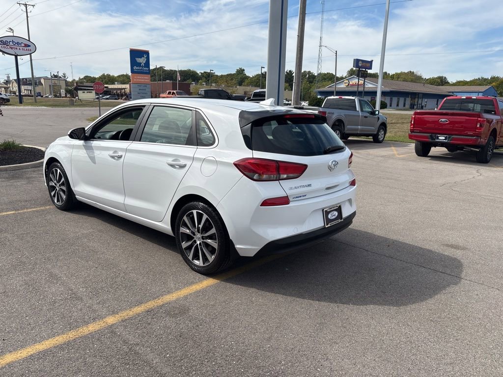 Used 2020 Hyundai Elantra GT image 7
