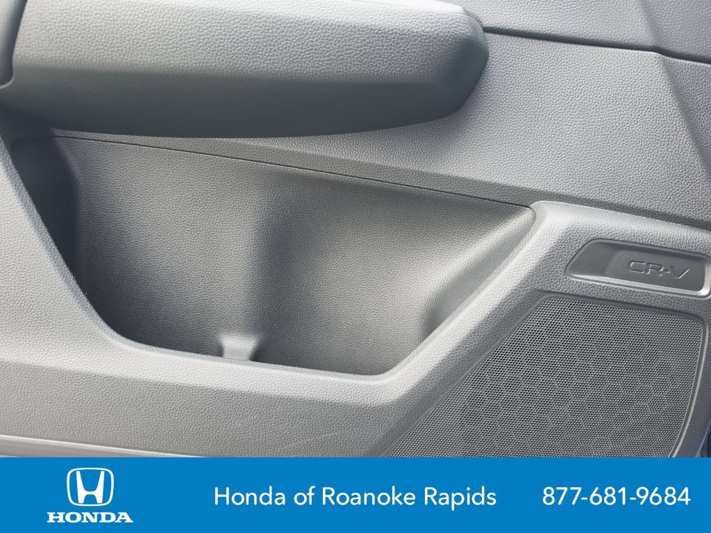 Used 2023 Honda CR-V LX image 29