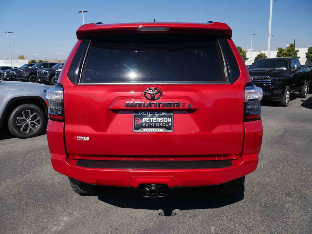 Used 2022 Toyota 4Runner SR5 Premium image 19
