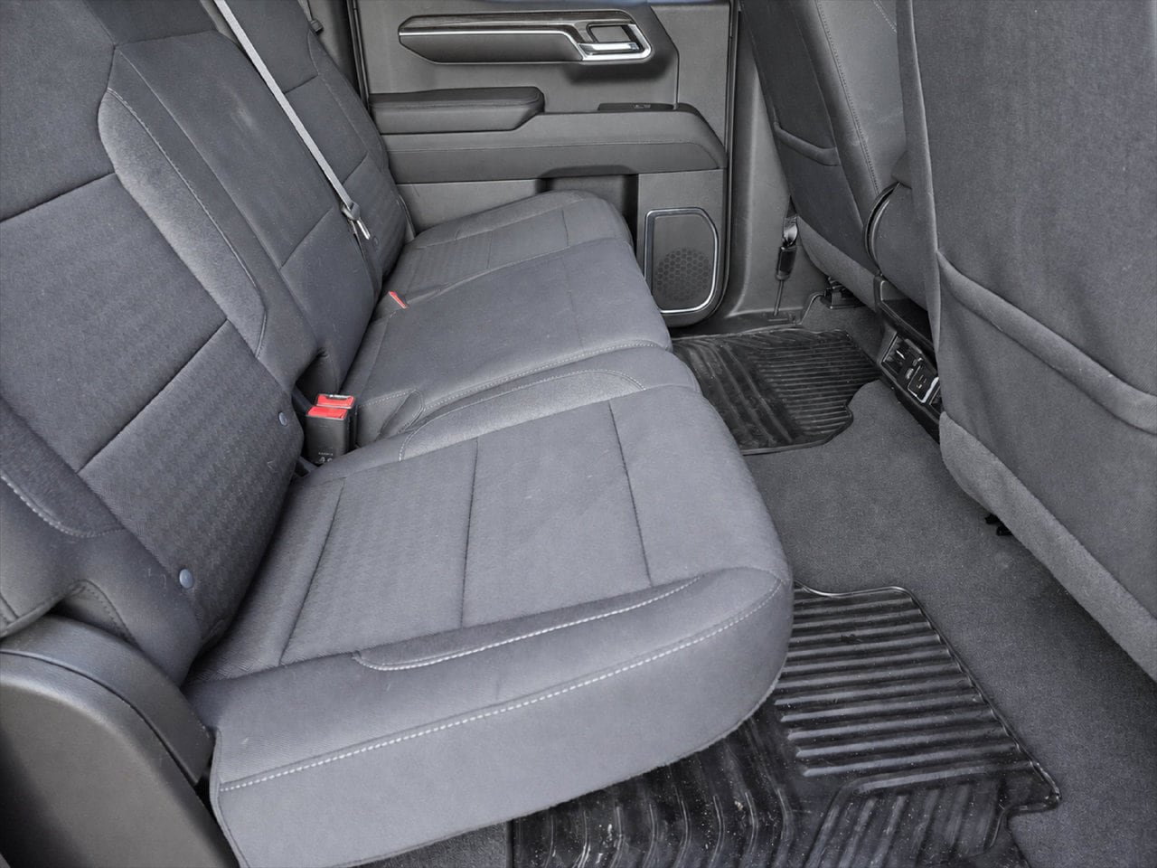 Certified 2024 Chevrolet Silverado 1500 LT AWD/4WD image 30