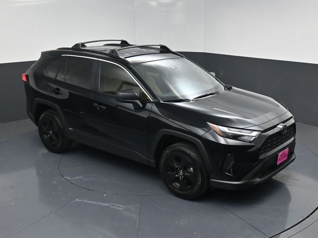 Used 2025 Toyota RAV4 LE image 15