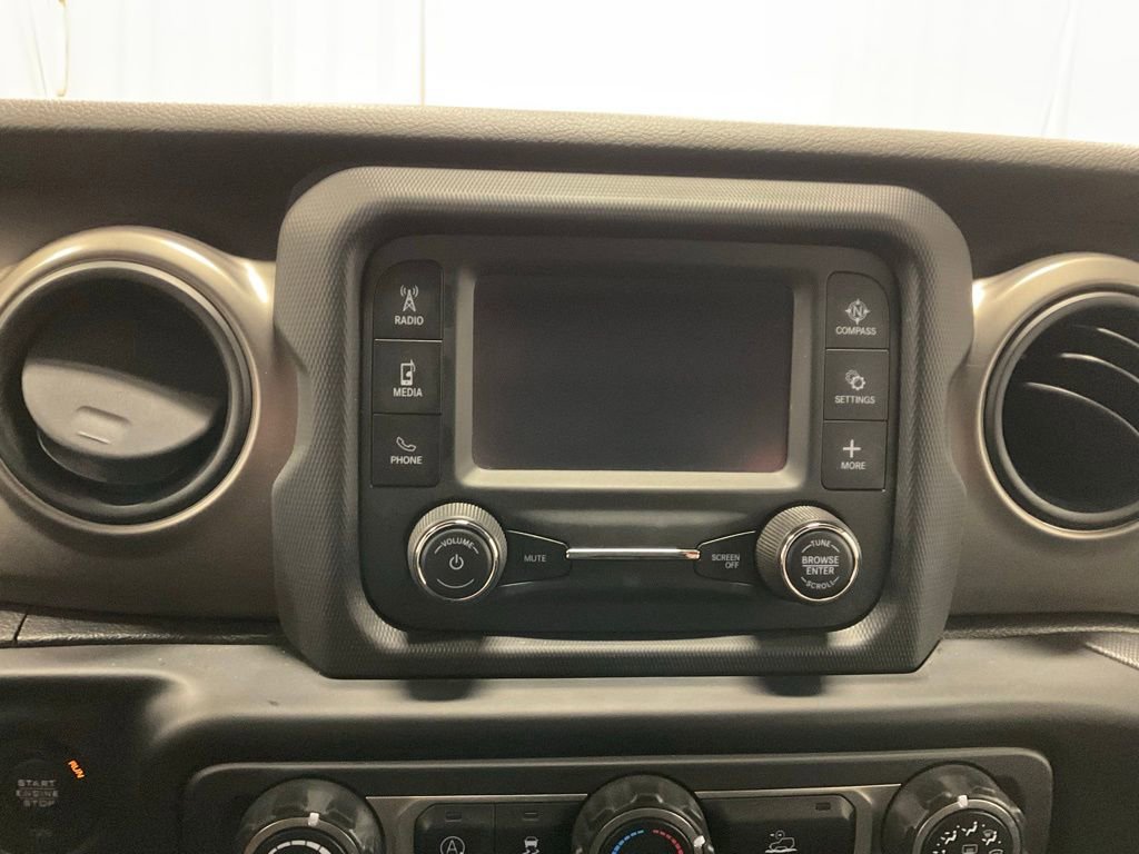Used 2020 Jeep Gladiator Sport w/ Quick Order Package 24S image 16