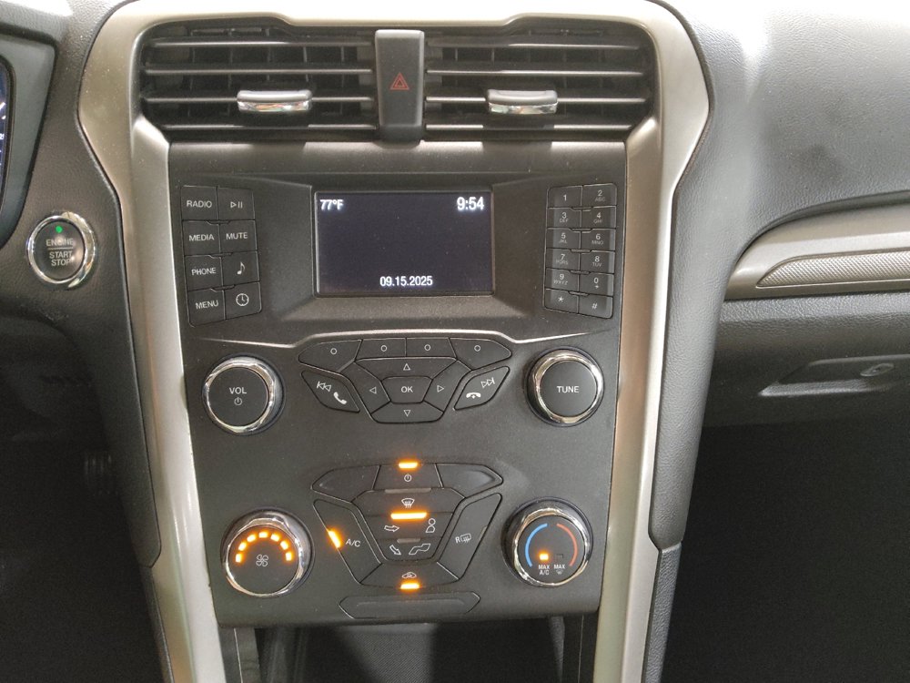 Used 2019 Ford Fusion S image 25