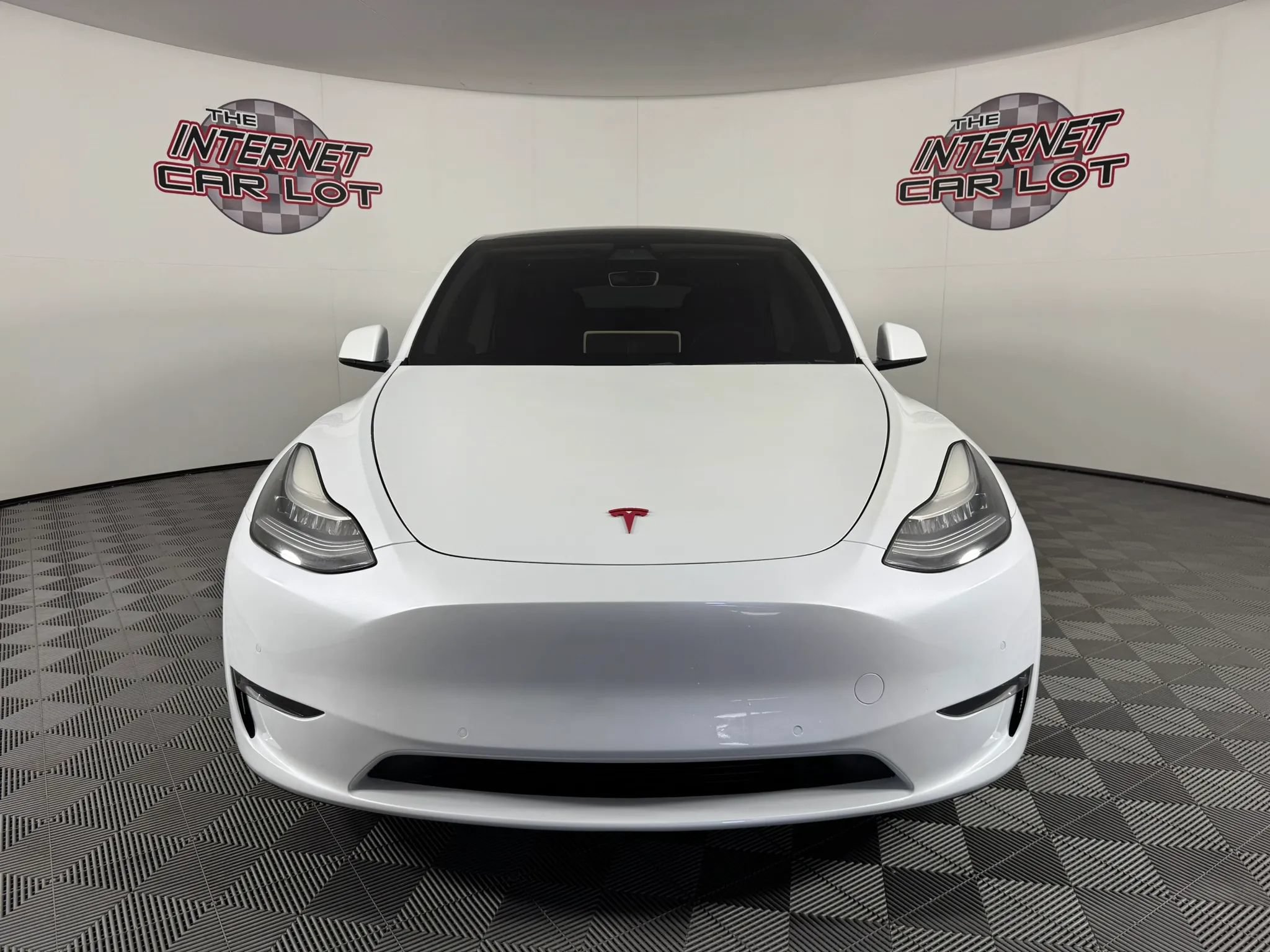 Used 2020 Tesla Model Y Long Range AWD/4WD image 2