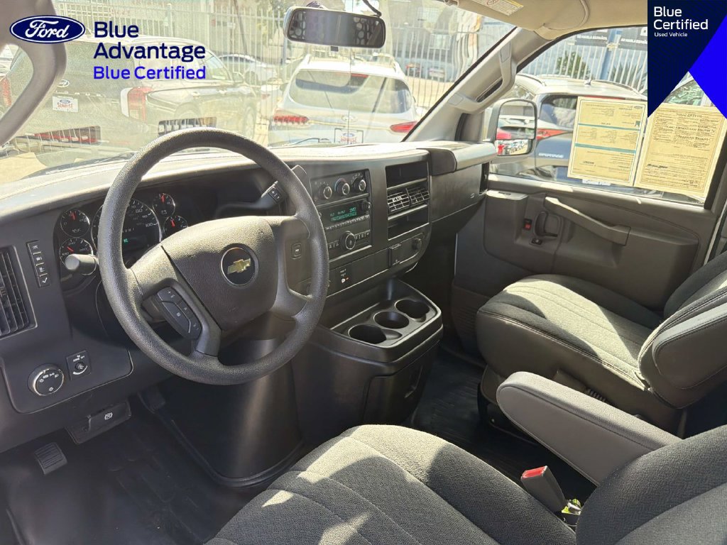 Used 2025 Chevrolet Express 2500 w/ Driver Convenience Package RWD image 17