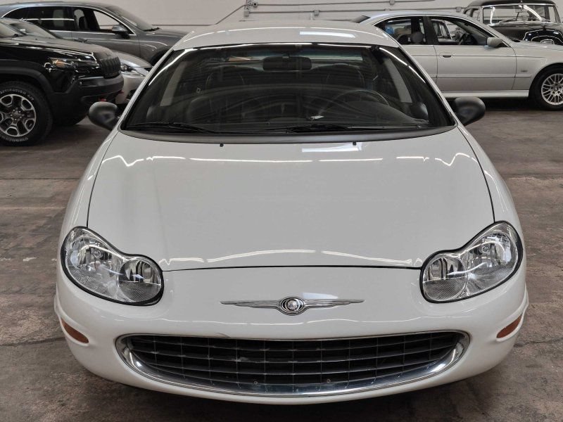 Used 1998 Chrysler Concorde LXi FWD image 12