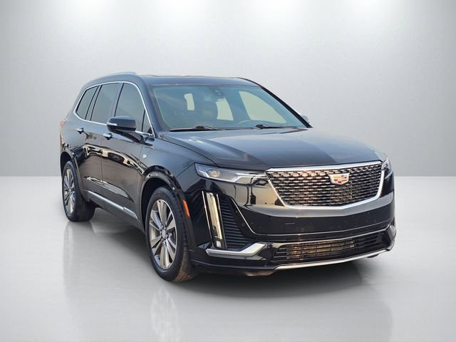 Used 2022 Cadillac XT6 Premium Luxury AWD/4WD image 3