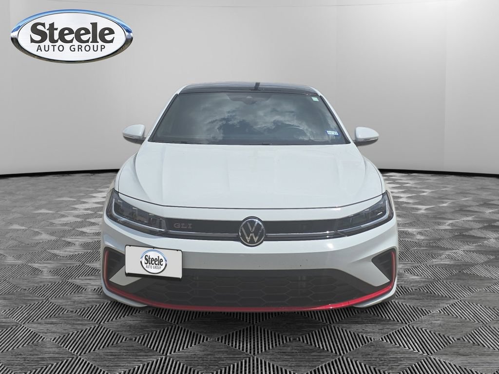 Used 2025 Volkswagen Jetta GLI Autobahn FWD image 6