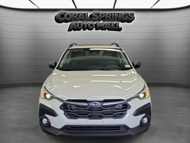 Used 2024 Subaru Crosstrek 2.0i Premium AWD/4WD image 2
