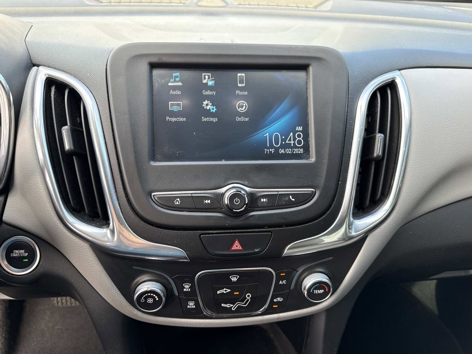 Used 2018 Chevrolet Equinox LS image 22