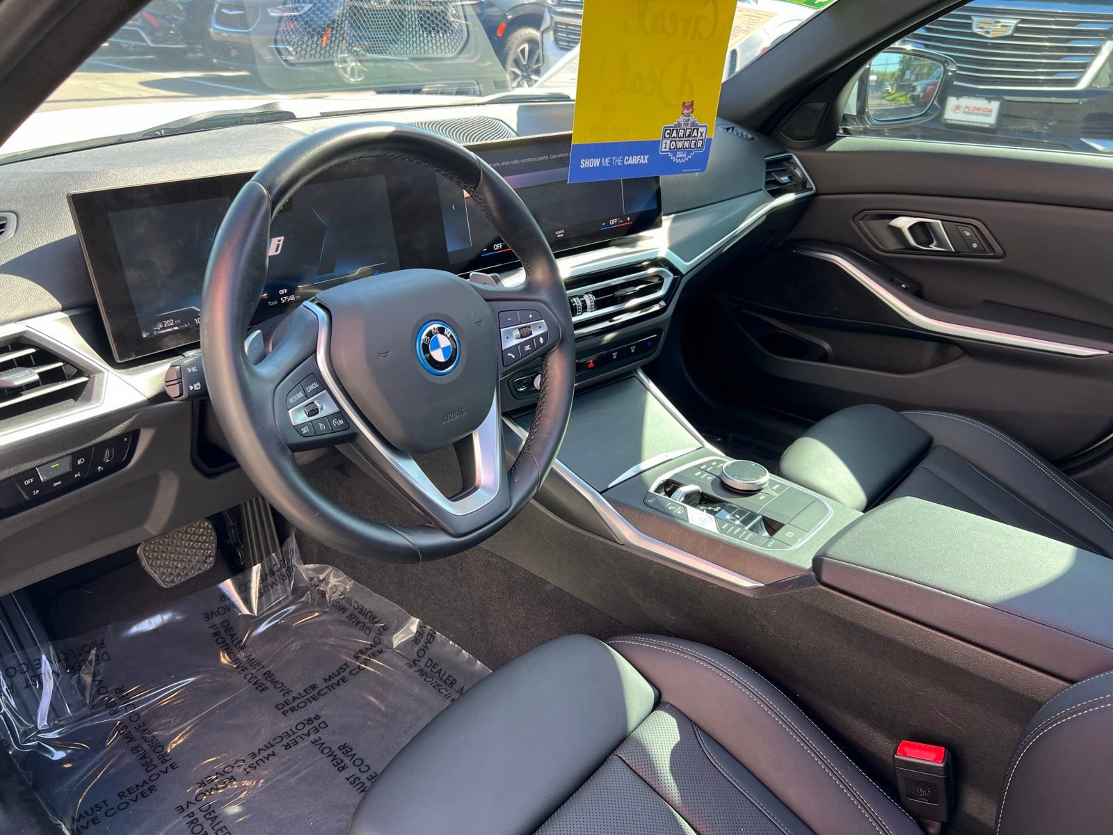 Used 2024 BMW 330e xDrive AWD/4WD image 28