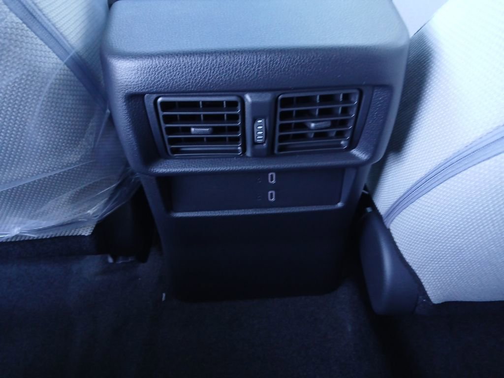 New 2025 Toyota 4Runner SR5 image 9