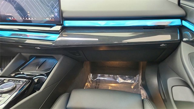 Used 2025 BMW i5 eDrive40i w/ M Sport Package image 37