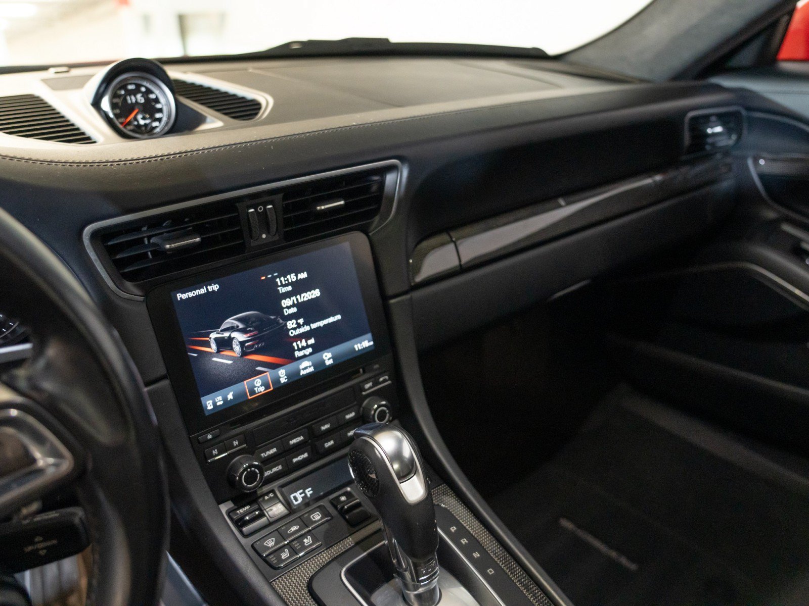Certified 2019 Porsche 911 Turbo S AWD/4WD image 21