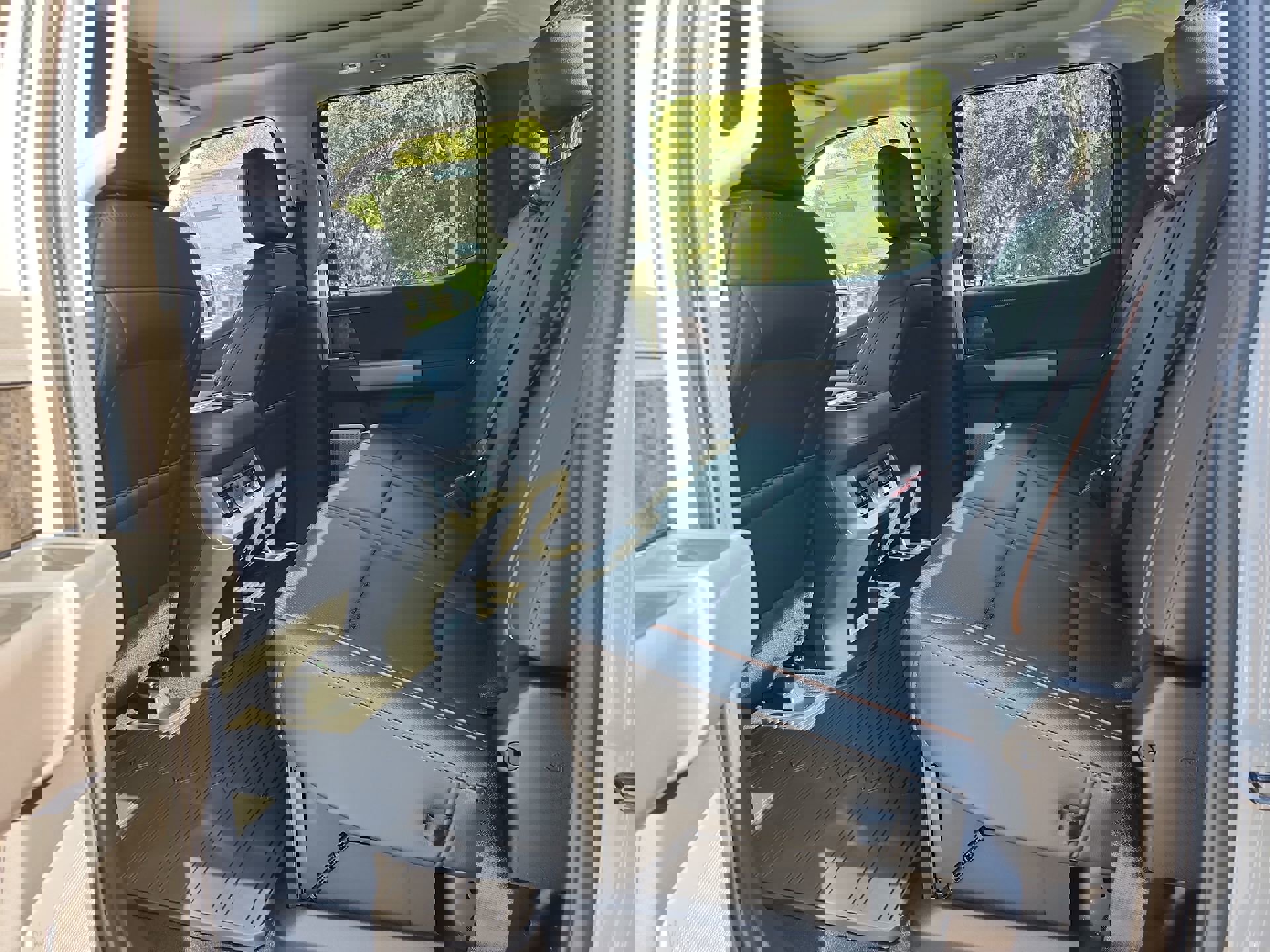 New 2026 Ford F250 Lariat image 16