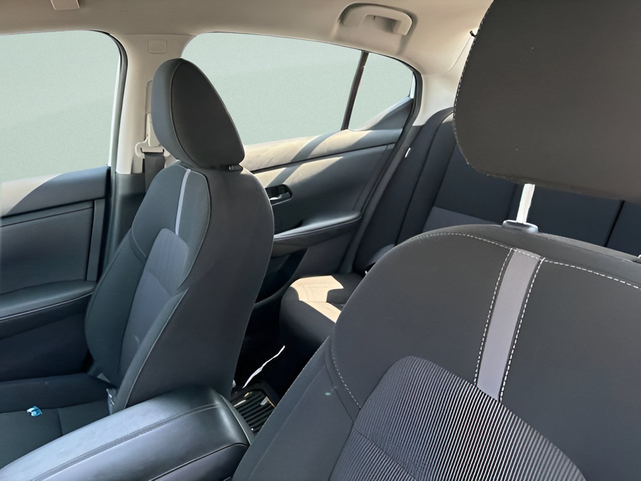 Used 2025 Nissan Sentra SV w/ All-Weather Package FWD image 15