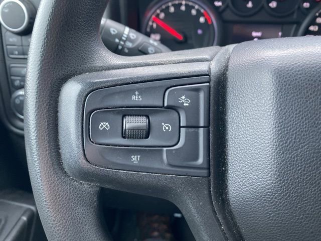 Used 2023 Chevrolet Silverado 1500 Custom image 9