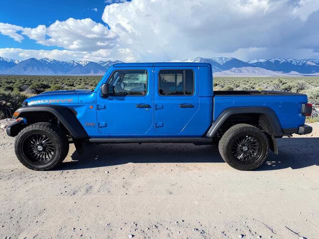 Used 2021 Jeep Gladiator Mojave w/ Uconnect 4C Nav & Sound Group AWD/4WD image 3